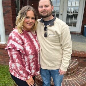Maroon and white tie dye ruffle sleeve sweatshirt